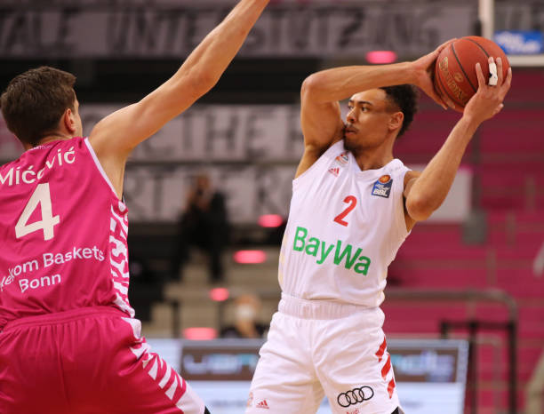 让许多球迷 让许多球迷